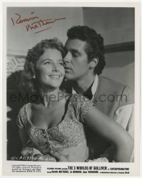 9y538 KERWIN MATHEWS signed 8x10 still 1960 romancing June Thorburn in The 3 Worlds of Gulliver!