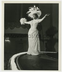 9y960 PEARL BAILEY signed 8x10 REPRO still 1980s full-length smiling really big on stage!