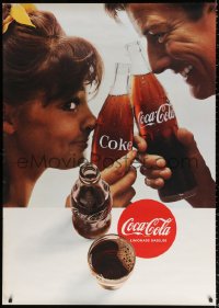 1h053 COCA-COLA 36x50 Swiss advertising poster 1960s two happy people toasting bottles!