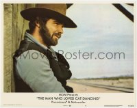 1k609 MAN WHO LOVED CAT DANCING LC #4 1973 best c/u of bearded Burt Reynolds by railroad tracks!