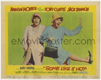 1k836 SOME LIKE IT HOT LC #3 1959 best close up of Tony Curtis & Jack Lemmon in drag!