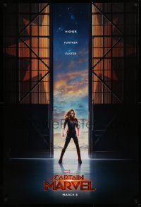 1r517 CAPTAIN MARVEL teaser DS 1sh 2019 Brie Larson in the title role, higher, further, faster!