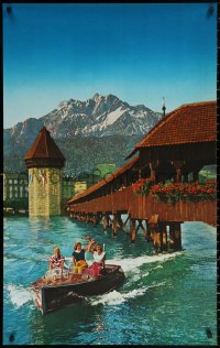 1r106 LUCERNE SUISSE 25x40 Swiss travel poster 1960s sexy women passing the Kapellbrucke bridge!