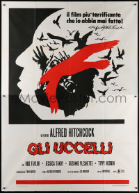 1s382 BIRDS Italian 2p R1970s cool different art of Alfred Hitchcock profile & Tandy attacked!