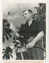 1t240 CLARK GABLE 7x9 news photo 1951 selecting the right golf club at the Bahamas Country Club!
