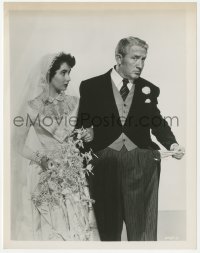 1t342 FATHER OF THE BRIDE 8x10.25 still 1950 bride Elizabeth Taylor by Spencer Tracy, who is broke!