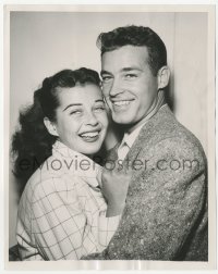 1t372 GAIL RUSSELL/GUY MADISON 7.25x9 news photo 1949 announcing plans for their wedding!
