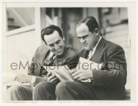 1t423 HAROLD LLOYD/HAL ROACH 6.25x8 news photo 1933 looking over photos from 20 years earlier!
