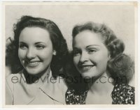 1t578 LINDA DARNELL/MARY HEALY 8x10.25 still 1939 Linda is credited as Monetta, just signed to Fox!