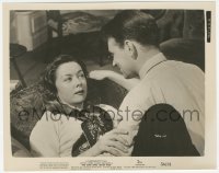 1t630 MAN WHO NEVER WAS 8x10.25 still 1956 romantic close up of Gloria Grahame & William Russell!