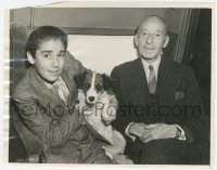 1t743 PETER LAWFORD 7.25x9 news photo 1938 with his father Sidney & dog Spotty on train to New York!