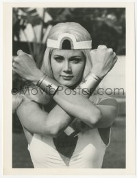1t986 WONDER WOMAN TV 7x9.25 still 1975 Lynda Carter with her arms crossed from the pilot episode!