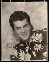 1x767 TONY CURTIS 5 deluxe 7.25x9.25 stills 1940s-1950s the star from a variety of roles!