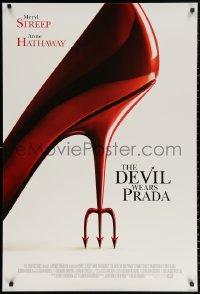 2f149 DEVIL WEARS PRADA style B DS Canadian 1sh 2006 Meryl Streep & Anne Hathaway, cool shoe!