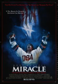 2g796 MIRACLE DS 1sh 2004 Kurt Russell, Olympic ice hockey, cool artwork!