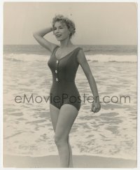 2h099 BARBARA EDEN 8.25x10 still 1959 sexy swimsuit portrait relaxing at the beach!