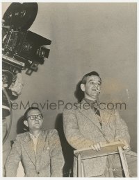 2h117 BEST YEARS OF OUR LIVES candid 7.25x9.5 still 1946 William Wyler & cinematographer Toland!