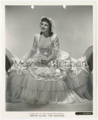 2h296 DRUMS ALONG THE MOHAWK 8.25x10 still 1939 full-length portrait of pretty Claudette Colbert!