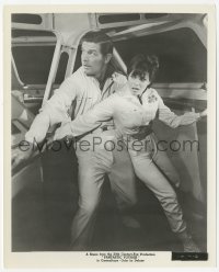 2h323 FANTASTIC VOYAGE 8x10 still 1966 great c/u of Stephen Boyd & Raquel Welch in ship!