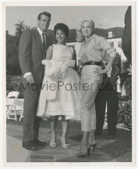 2h401 GUY MADISON/DIANA DORS 8.25x10 still 1956 with Guy's wife standing between them at party!