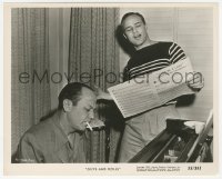 2h402 GUYS & DOLLS candid 8.25x10 still 1955 Marlon Brando rehearsing Luck Be a Lady with Loesser!