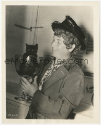 2h407 HARPO MARX 8x10.25 still 1937 clowning with kitten in giant glass during A Day at the Races!