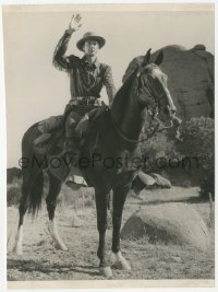 2h737 PLAINSMAN 7.75x10.25 still 1936 Gary Cooper portrait waving on horseback by Don English!