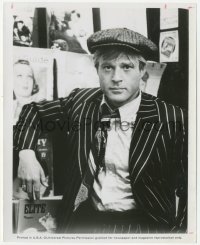 2h848 STING 8x10 still 1974 Robert Redford wears a flashy suit as a Chicago con man in the 1930s!