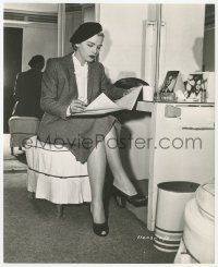 2h992 YOU CAME ALONG candid 7.25x9 still 1945 Lizabeth Scott studying script in her dressing room!