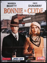 2k477 BONNIE & CLYDE French 1p R2000 different close up of Warren Beatty & Faye Dunaway with guns!