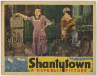 2m786 SHANTYTOWN LC 1943 Carl Alfalfa Switzer on bicycle looks at pretty stuck up Mary Lee!
