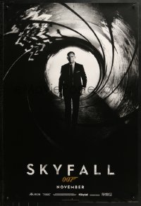 2r798 SKYFALL teaser DS 1sh 2012 November style, Daniel Craig as James Bond standing in gun barrel!