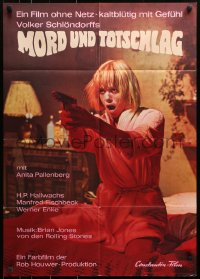 3a0154 DEGREE OF MURDER German 1967 angry Anita Pallenberg with gun, men couldn't own her!