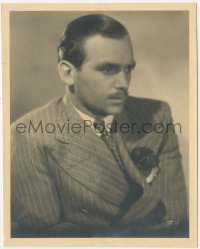 3f0578 DOUGLAS FAIRBANKS JR signed deluxe 8x10 still 1936 close Warner Bros. portrait by Teddington!