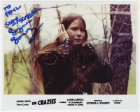 3f1099 LYNN LOWRY signed color 8x10 REPRO still 1990s scared c/u covering her ears in The Crazies!