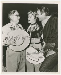 3f0670 MARY CASTLE signed TV 8x10 still 1954 with Jim Davis & Los Angeles sheriff at gala benefit party!