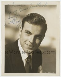 3f0736 SCOTT BRADY signed 8x10.25 still 1940s smiling head & shoulders portrait in suit & tie!