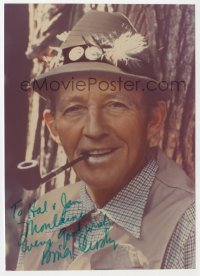 3f0893 BING CROSBY signed 5x7 color photo 1970s close portrait with hat & pipe late in his career!