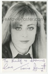 3f0947 TRACIE BENNETT signed 4x6 photo 1990s head & shoulders portrait of the pretty English actress!
