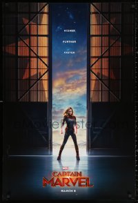 3h0294 CAPTAIN MARVEL teaser DS 1sh 2019 Brie Larson in the title role, higher, further, faster!