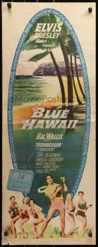 3p0562 BLUE HAWAII insert 1961 Elvis Presley plays a ukulele for sexy babes by the beach!