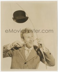 3r0203 DOODLES WEAVER 8x10 still 1930s comedian w/ bow & arrow, one of Spike Jones' City Slickers!