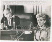 3r0346 LANA TURNER 6.75x8.25 news photo 1958 in court telling story of slaying Johnny Stompanato!