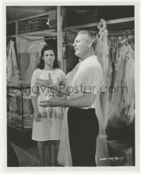 3r0606 WEST SIDE STORY candid 8.25x10 still 1961 Robert Wise directs Natalie Wood in wedding shop!