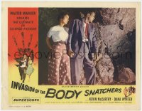 3r1204 INVASION OF THE BODY SNATCHERS LC 1956 scared Kevin McCarthy & Dana Wynter inside cave!