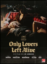 3w1373 ONLY LOVERS LEFT ALIVE French 1p 2013 Tilda Swinton & Tom Hiddleston laying on couch!