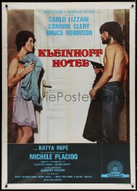 3w0273 KLEINHOFF HOTEL Italian 1p 1977 Bruce Robinson pointing gun at sexy naked Corinne Clery!