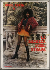 3w0085 LA RAGAZZA FUORI STRADA Italian 2p 1973 full-length sexy black prostitute Zeudi Araya!