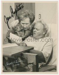 3y0232 ALL IN THE FAMILY signed TV 7x9 still 1970s by BOTH Carroll O'Connor AND Jean Stapleton!