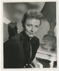 3y0340 LARAINE DAY signed 8x10 still 1954 great Bert Six portrait from The High and the Mighty!